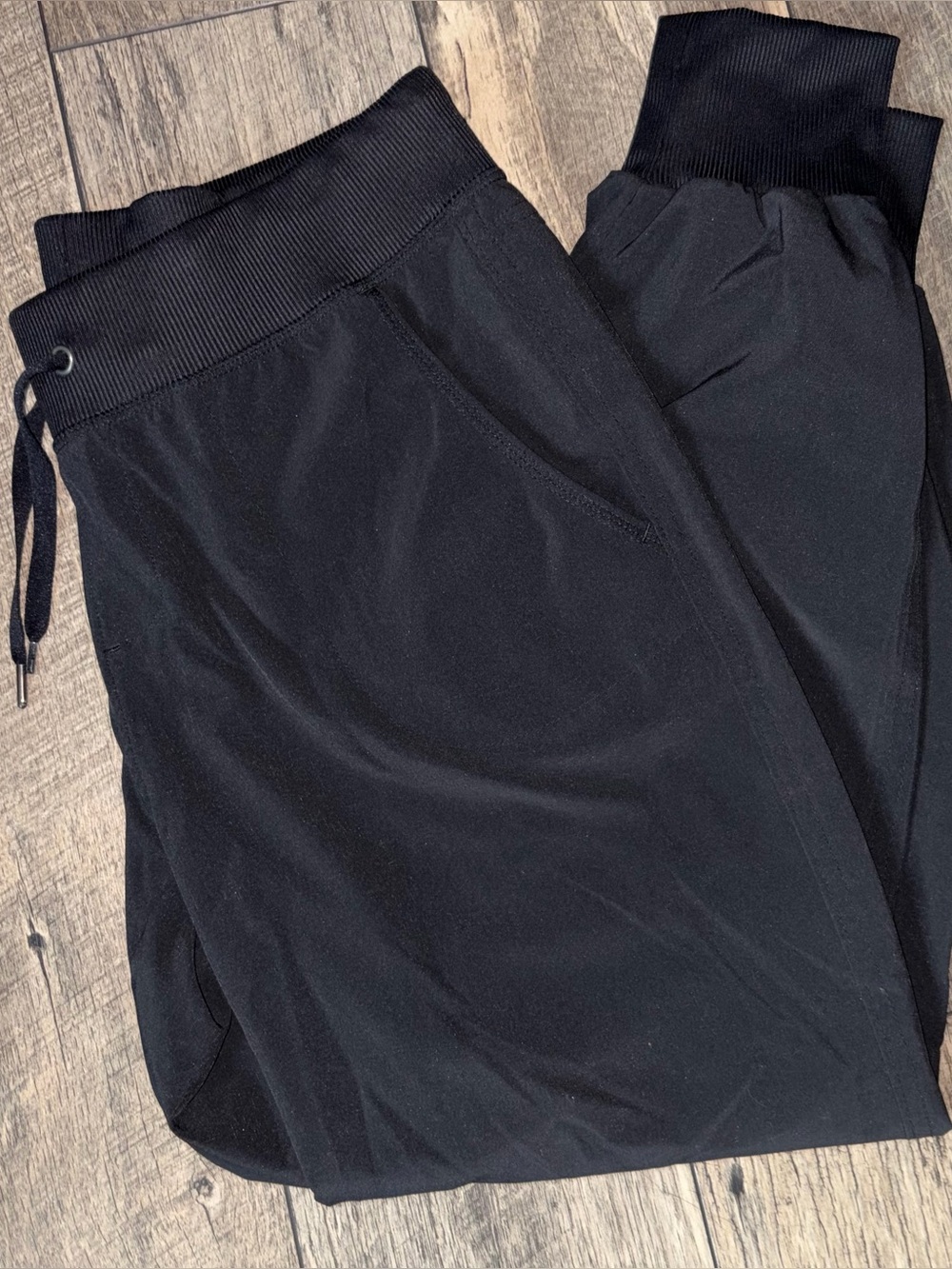 Athleta Women’s Petite Black Ribbed High Waist Joggers